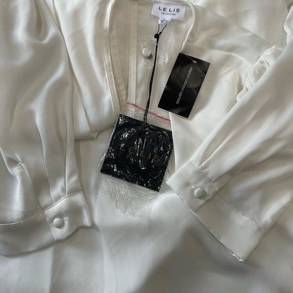 Le Lis White Long Sleeve Dress size L - Picture 8 of 12